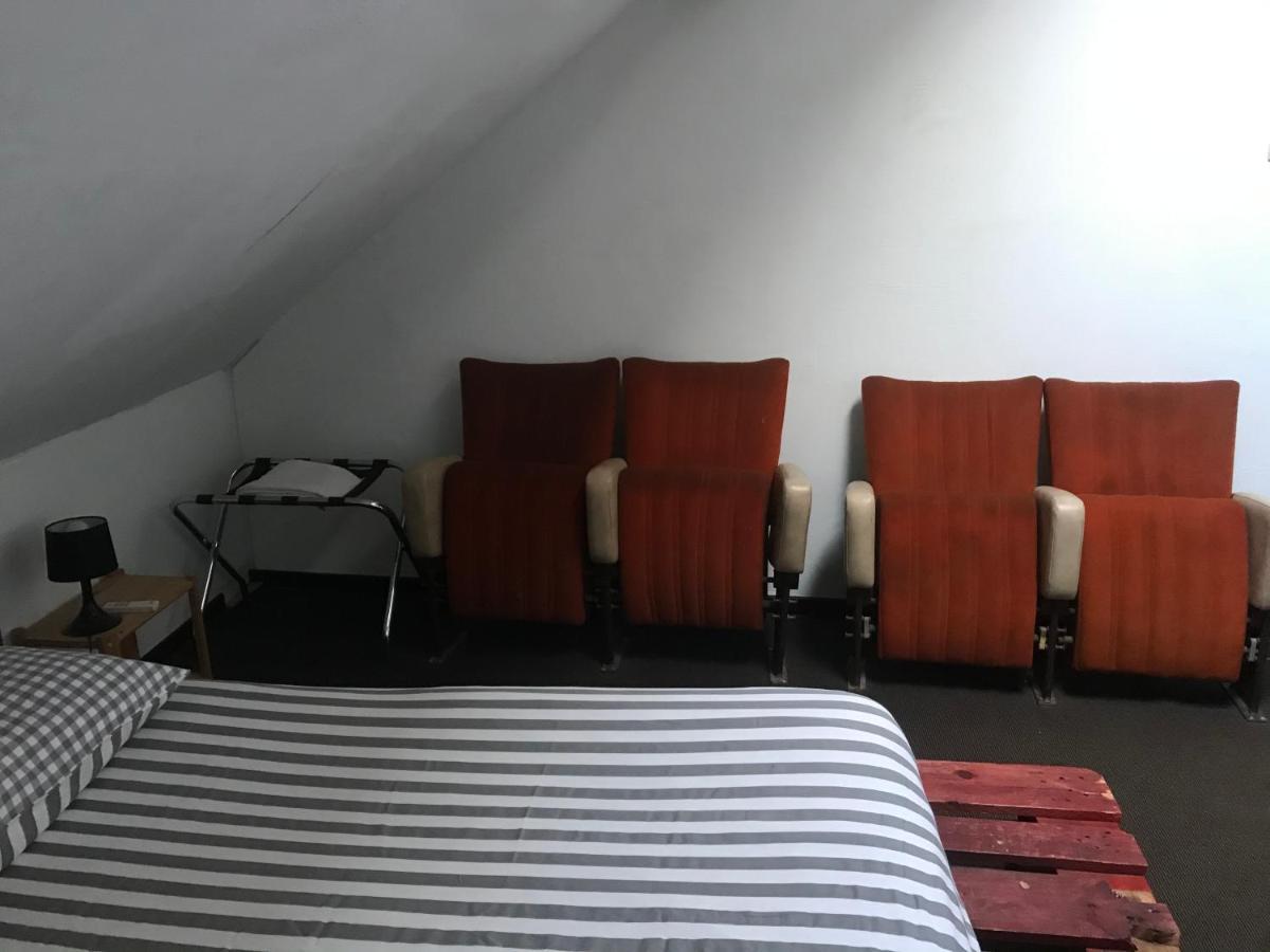 勒克鲁佐L'Atelier Du Creusot别墅 外观 照片